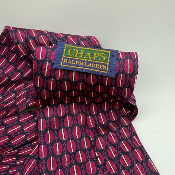 Ralph Lauren Chaps 100% silk Pink and blue pattern Tie 4 in wide 60 long - Picture 3 of 8